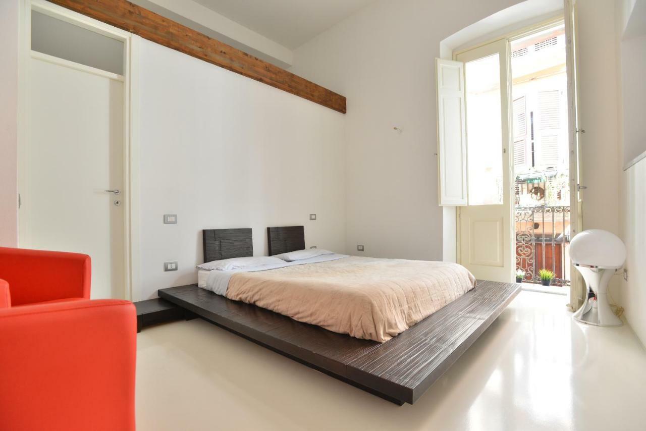 Izzhome Dsign Кальярі Екстер'єр фото
